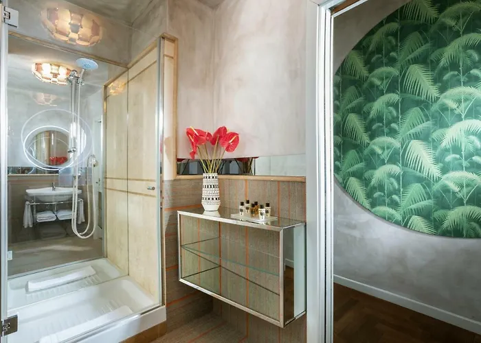 Palm - Small Luxury Of The World * روما